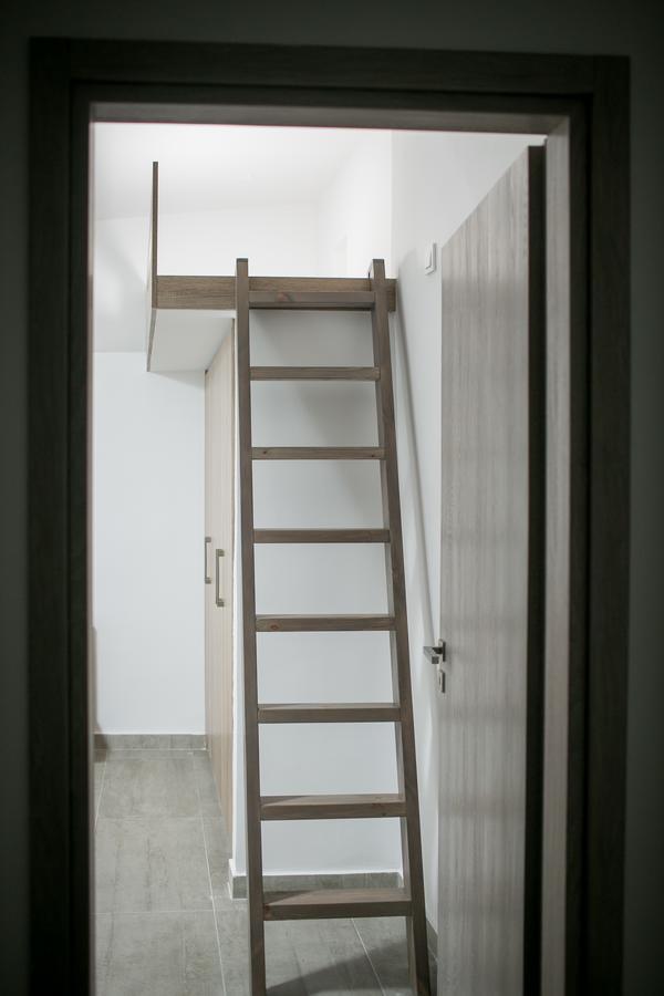 Minimal Residence Near The Beach Λουτράκι Εξωτερικό φωτογραφία
